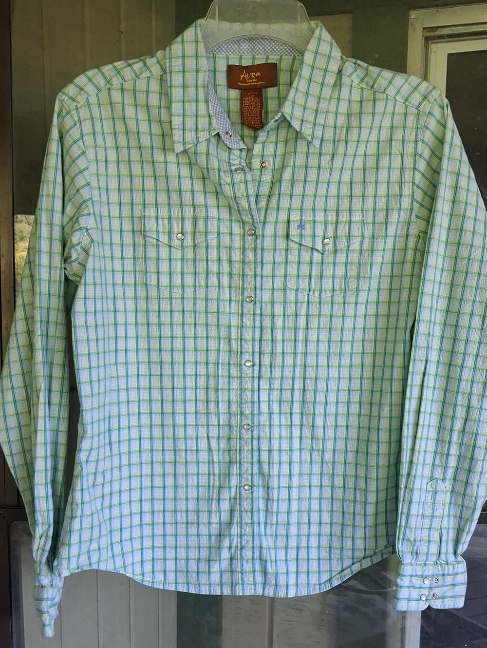 Aura Men's Blue and Green Plaid Button-Down Shirt